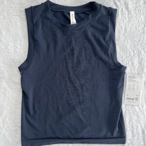Athleta Renew Seamless Muscle Tank, navy, size L